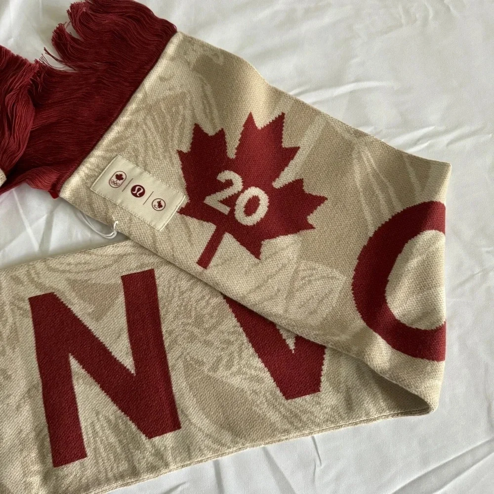 🆕🇨🇦 Lululemon Team Canada Olympic Future Legacy Scarf Mojave Tan Beech White